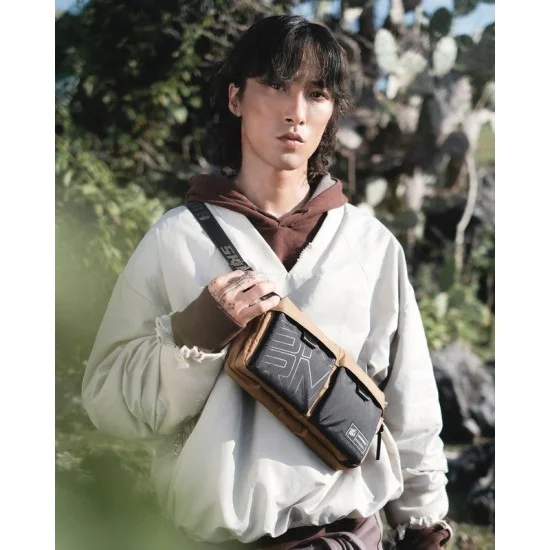 Skinarma Crossbody Jager - Brown